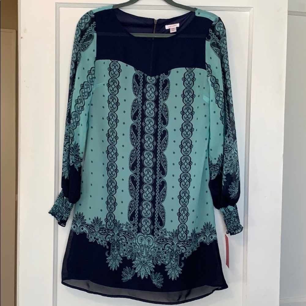 BRAND NEW boho chic long sleeve dress - size M